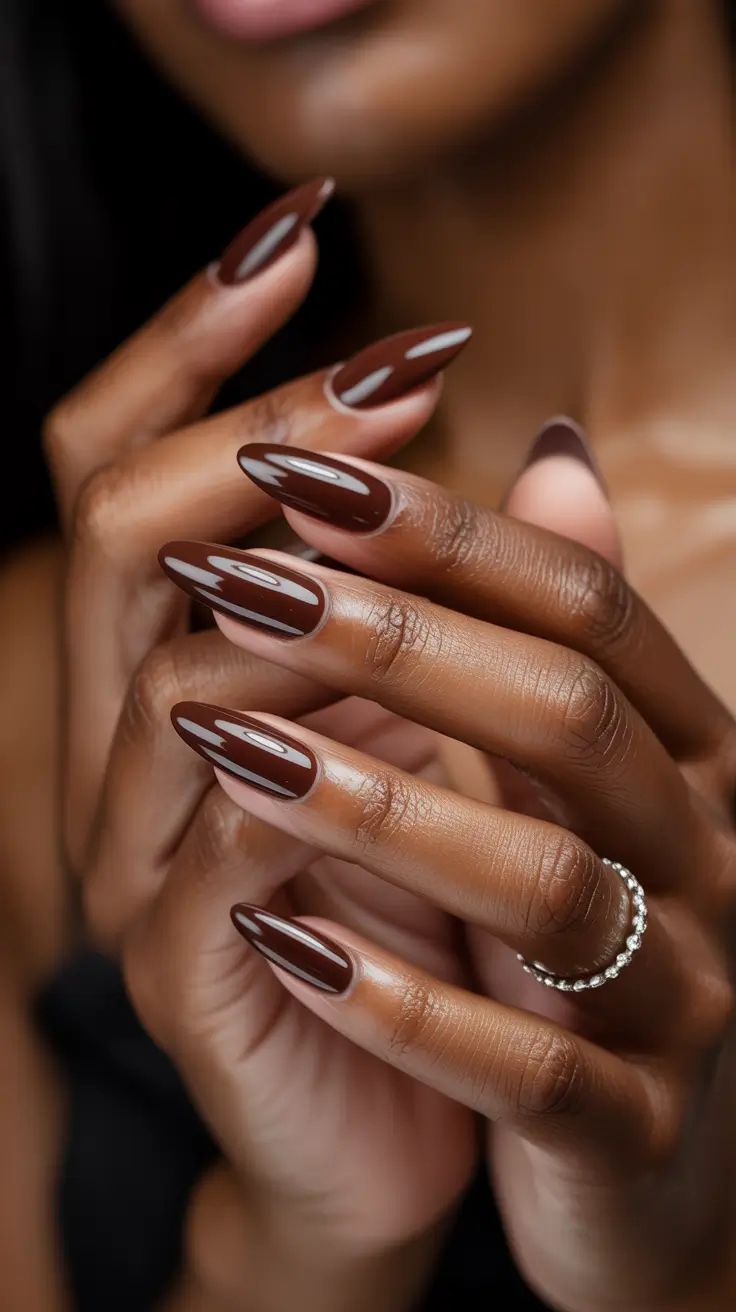 22 Fall Nail Colors for Brown Skin 2025 – Top Picks