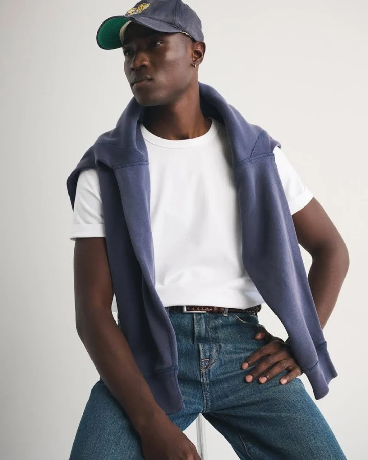 top Abercrombie & Fitch Men's Classic Essential Tee Abercrombie & Fitch $19