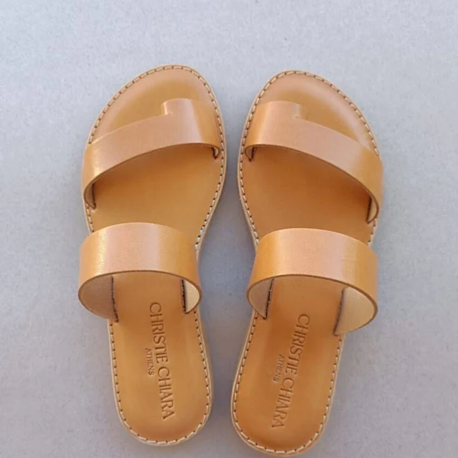shoes Callista Flat Leather Sandals Christie Chiara Sandals $76.52