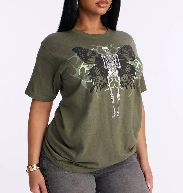 top Fashion Nova Oversized Graphic T-Shirt Fashion Nova $7.98