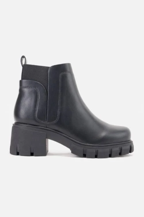 shoes Faux Leather Chelsea Ankle Boots with Chunky Heel and Lug Sole Fashionjunkee.com $15