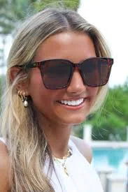 accessory Fyn Tortoiseshell Sunglasses R Storie $65
