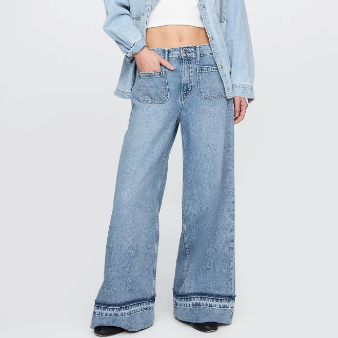 jeans Gap Women's Mid Rise Ultrasoft Baggy Jeans Gap $35