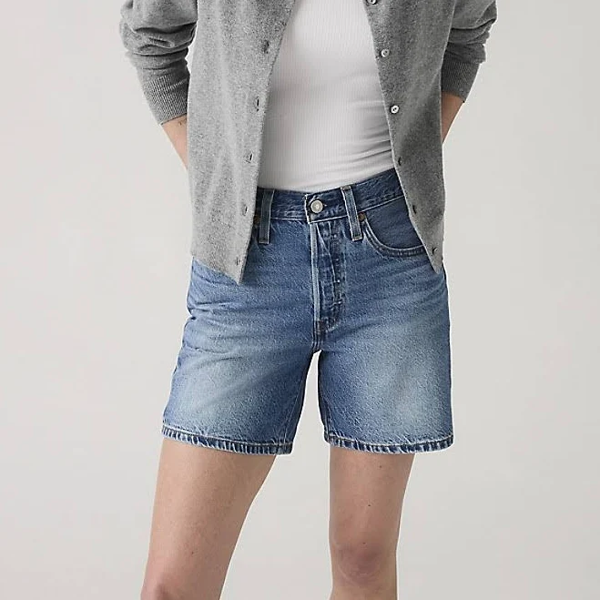 shorts Levi's 501 Original Fit Mid-Thigh Lightweight Women's Shorts - Medium Wash 23 Levi's $69.5