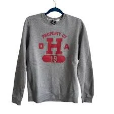 top Nike Sweatshirt Unisex Small Grey Collegiate Havard 19 Graphic Fleece Crewneck Poshmark $108