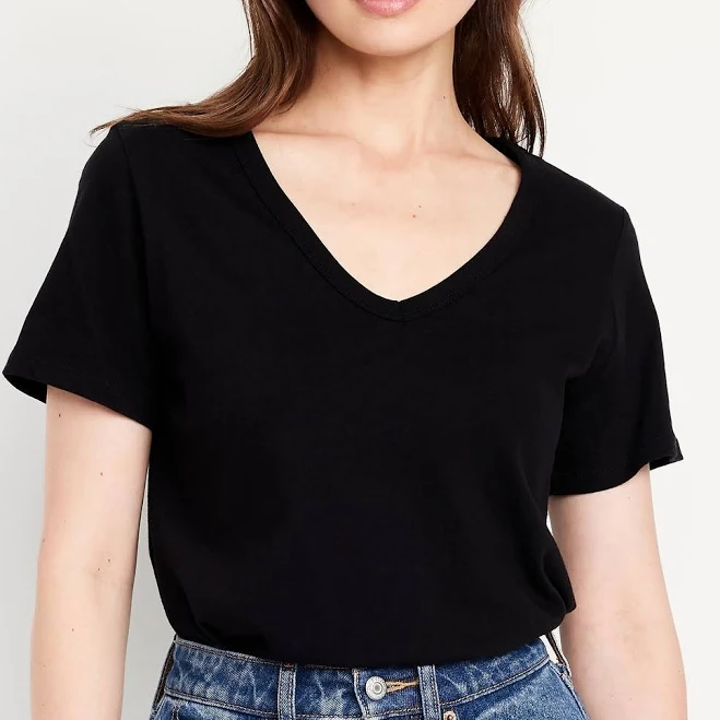 t-shirt Old Navy Women's Everywear V-Neck T-Shirt Old Navy $10