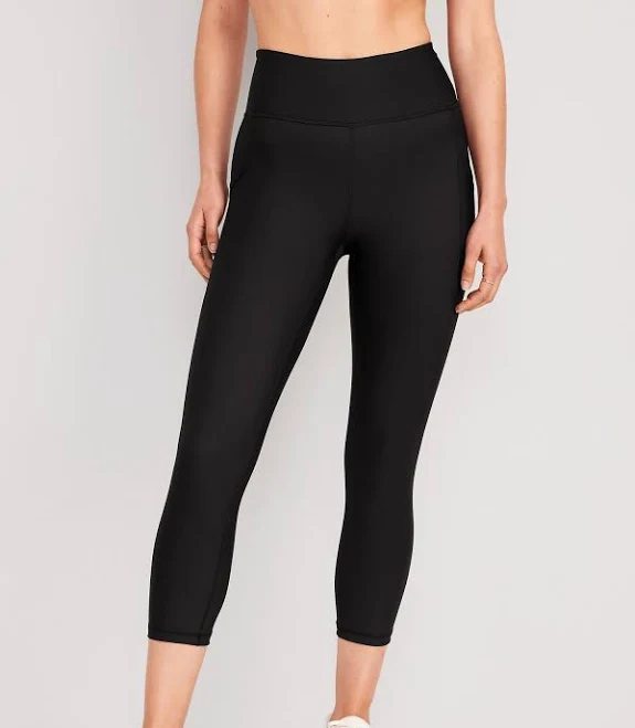 leggings Old Navy Women's High-Waisted Powersoft Crop Pocket Leggings Old Navy $22.19