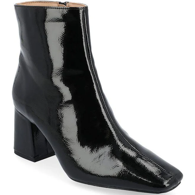 Journee Collection Women's Haylinn Booties