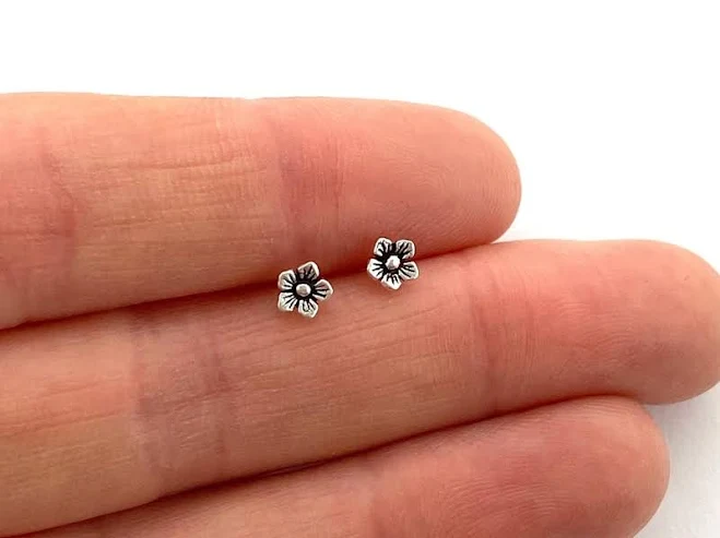 Tiny Daisy Sterling Silver Stud Earrings