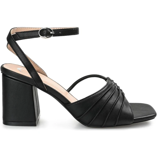 Journee Collection Shillo Pleated Pumps