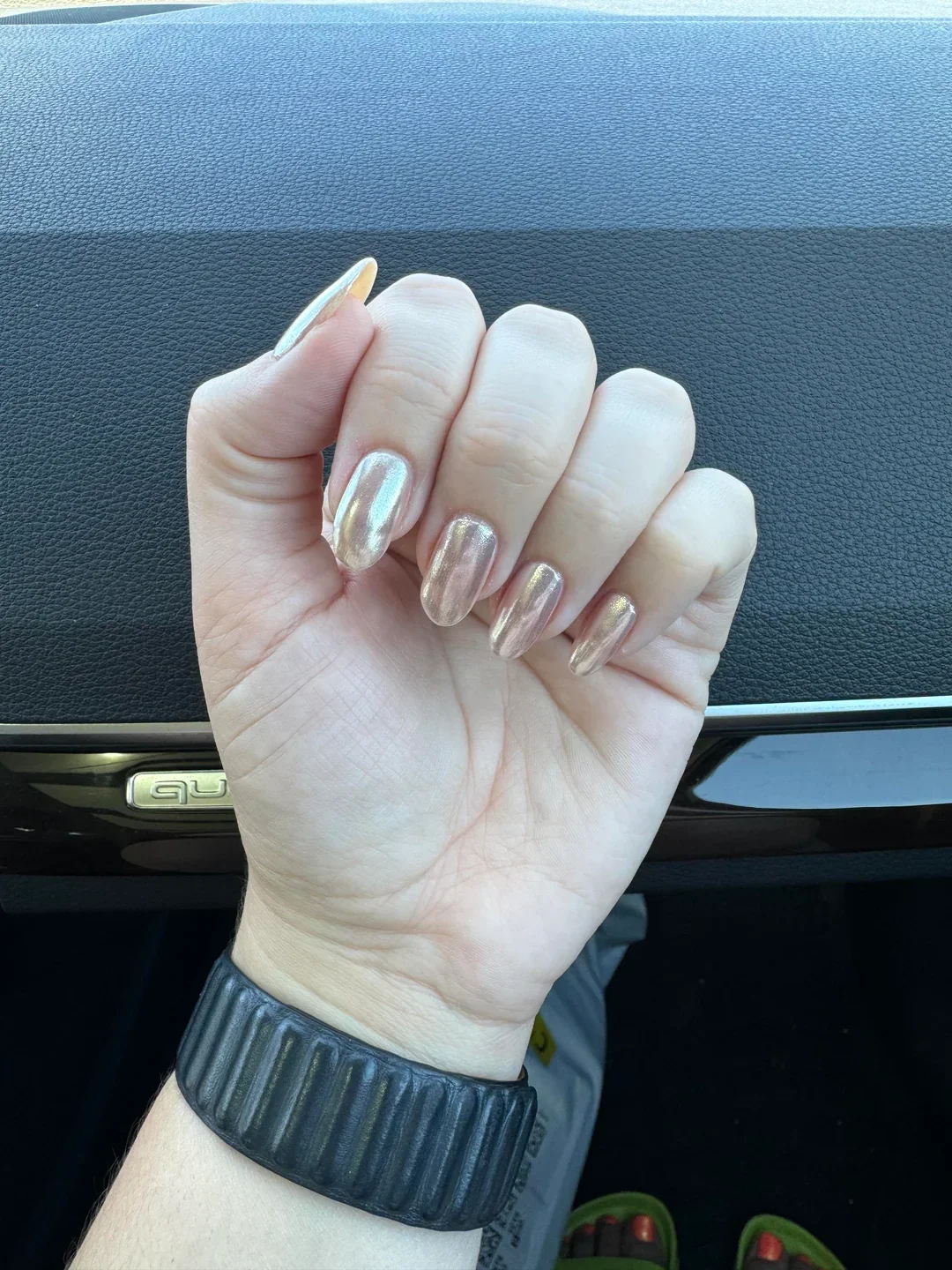 25 Glazed Donut Nails With Chrome Finish Effect