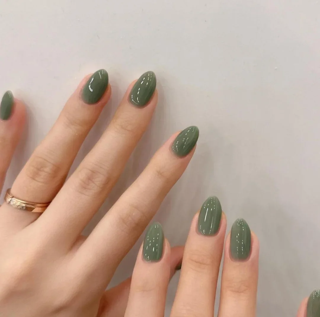 23 Short Glossy Gel Nails Inspiration Ideas for 2026