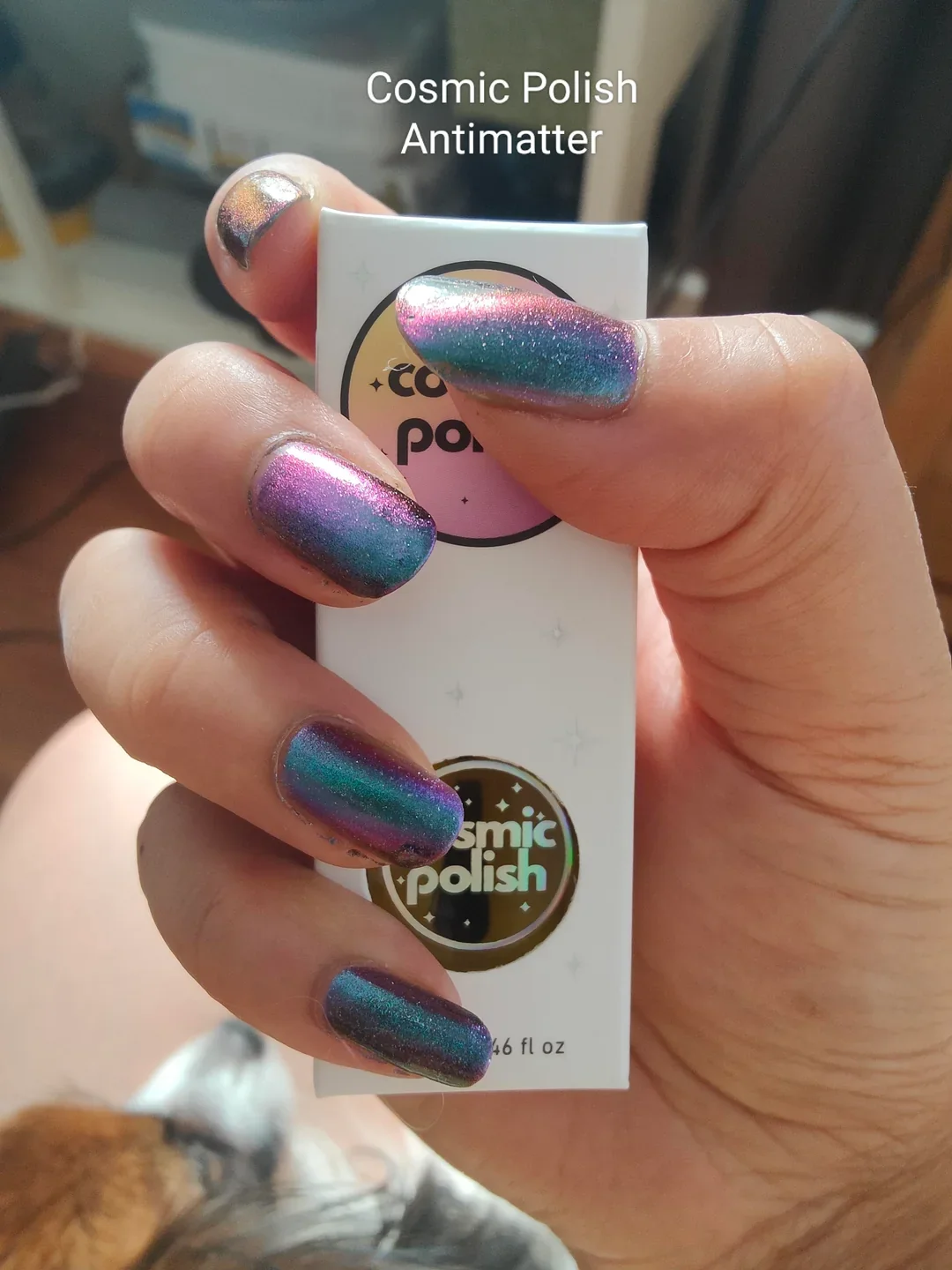 24 Velvet Nails With Luxurious Shimmer Effect Finish For Fall