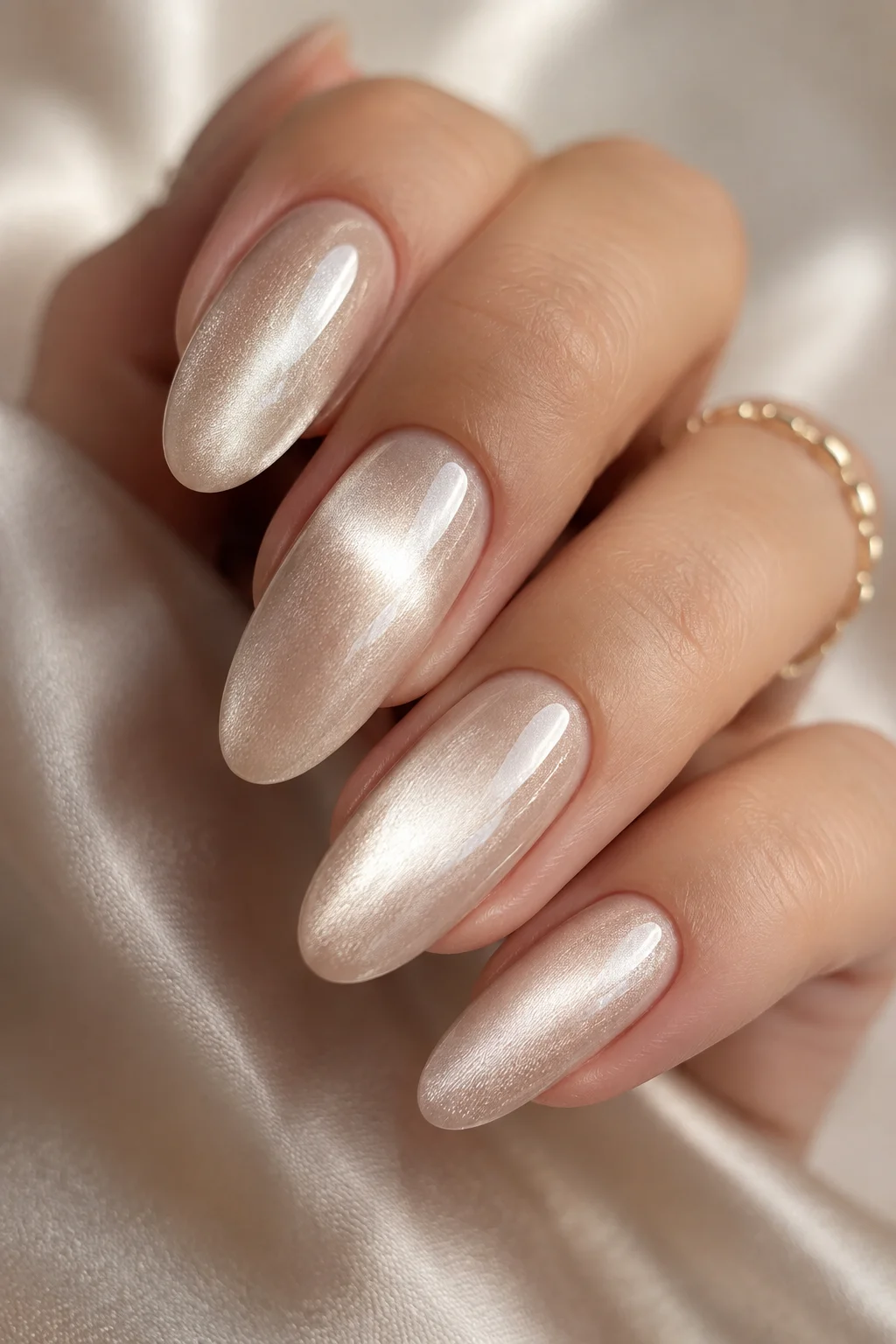 23 Velvet Magnetic Nails Luxurious Glossy Finish: Chic Manicure Ideas