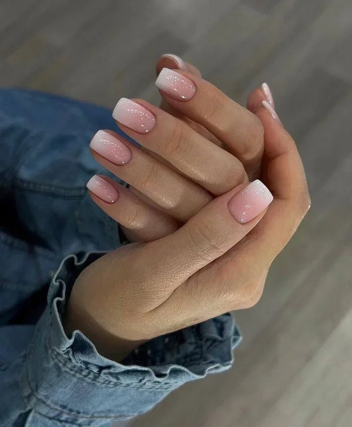 22 Classy Square Nails for Professional Women: Elegant Manicure Ideas