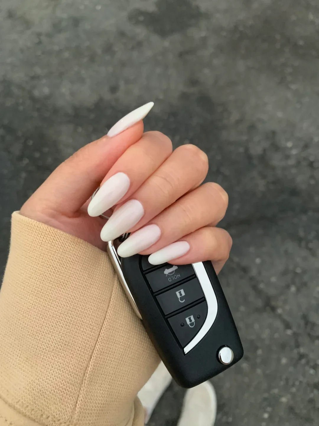 25 Milky White Nails For Minimal Chic Style