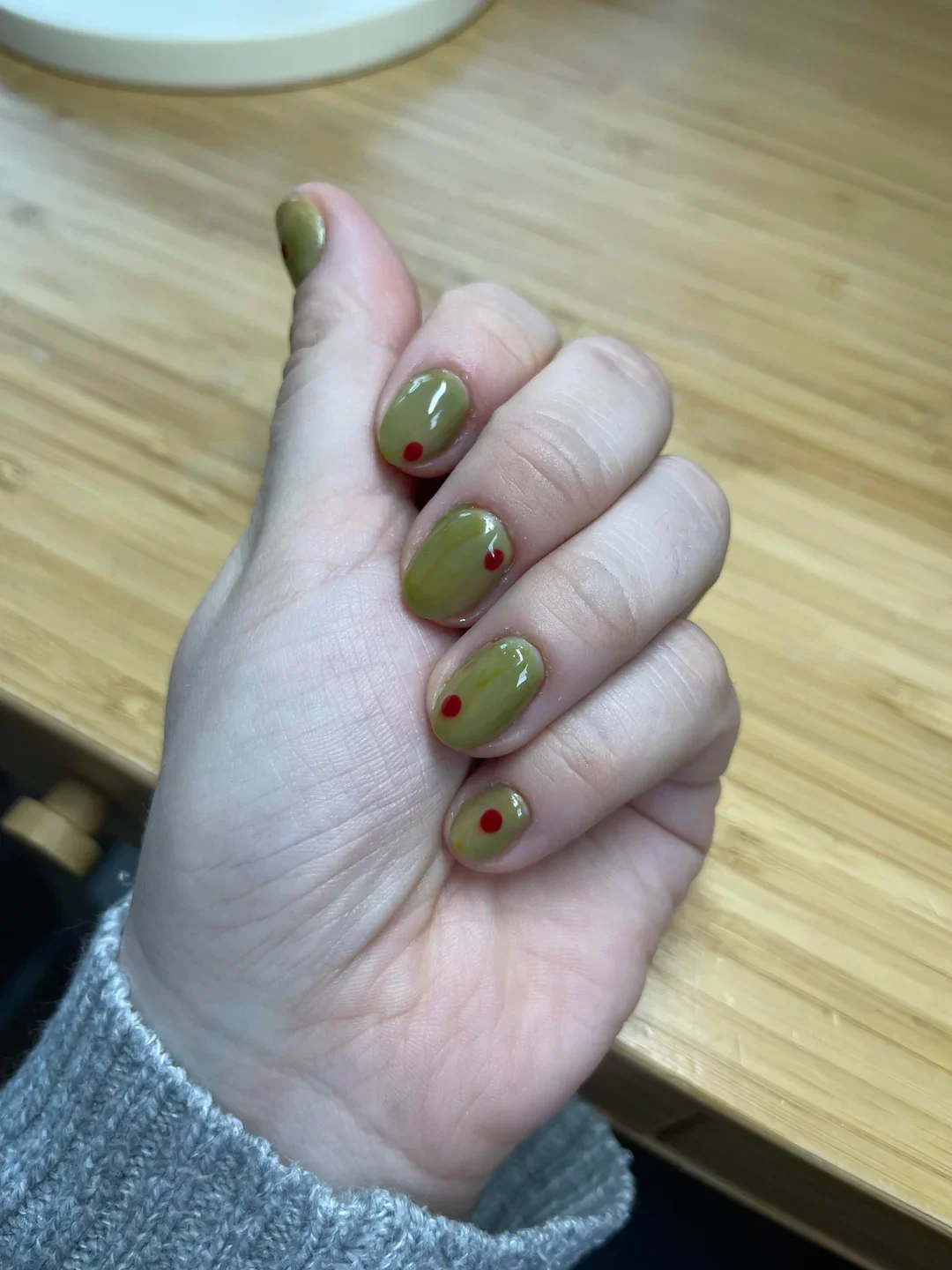 26 Olive Green Fall Nails 2026 Ideas for a Chic Autumn Manicure