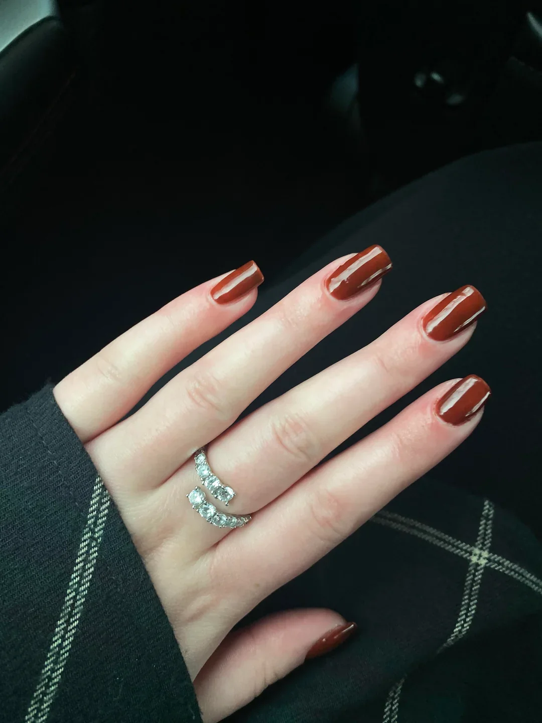 22 Brown Nails For Elegant Everyday Fall 2026 Manicure