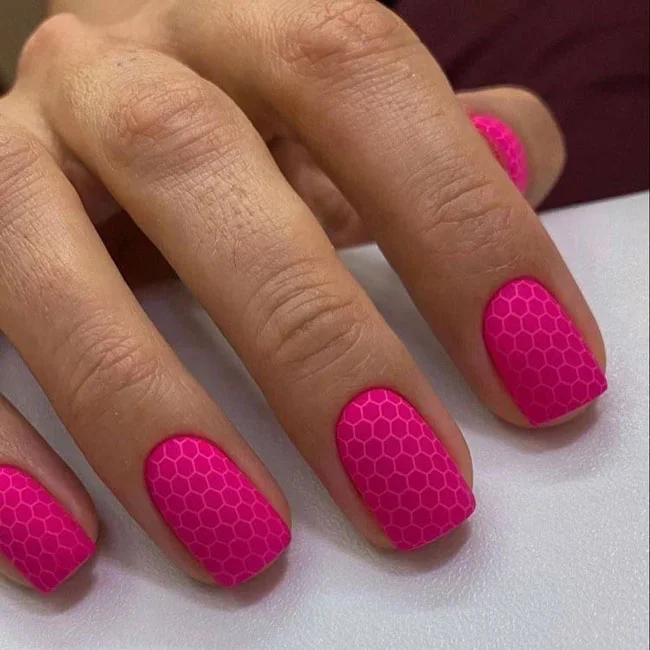 24 Raspberry Nails For Elegant Everyday Fall 2026 Manicure Ideas