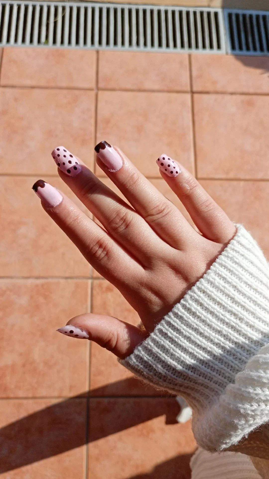 22 Brown Nails For Elegant Everyday Fall 2026 Manicure