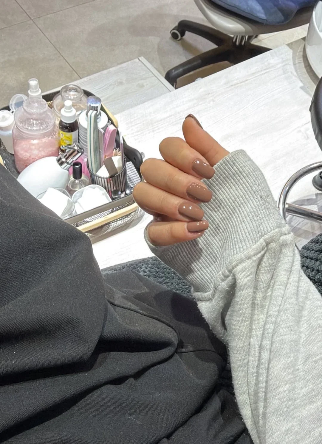 22 Brown Nails For Elegant Everyday Fall 2026 Manicure