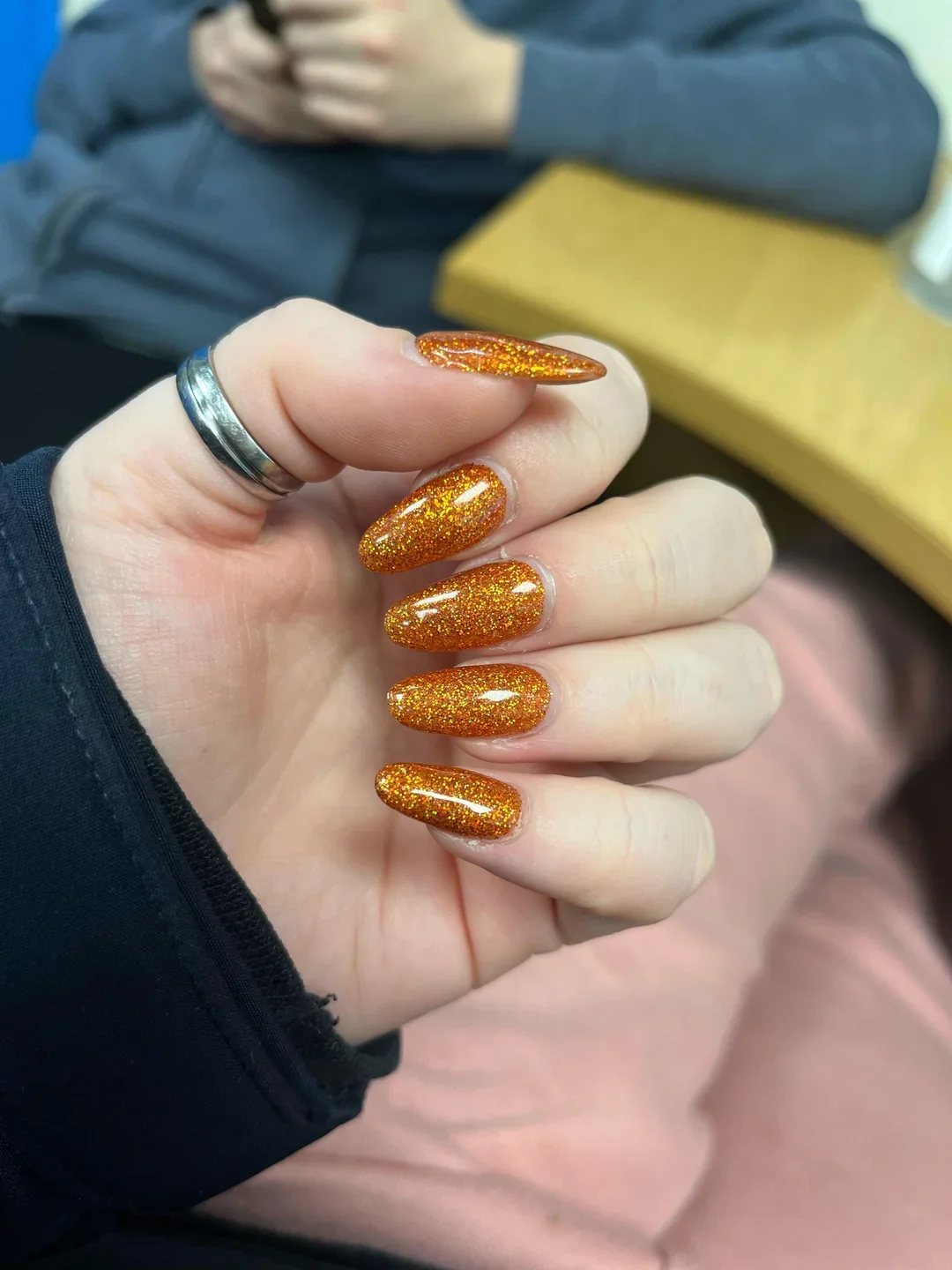 23 Trending Nail Colors And Designs For Fall 2026