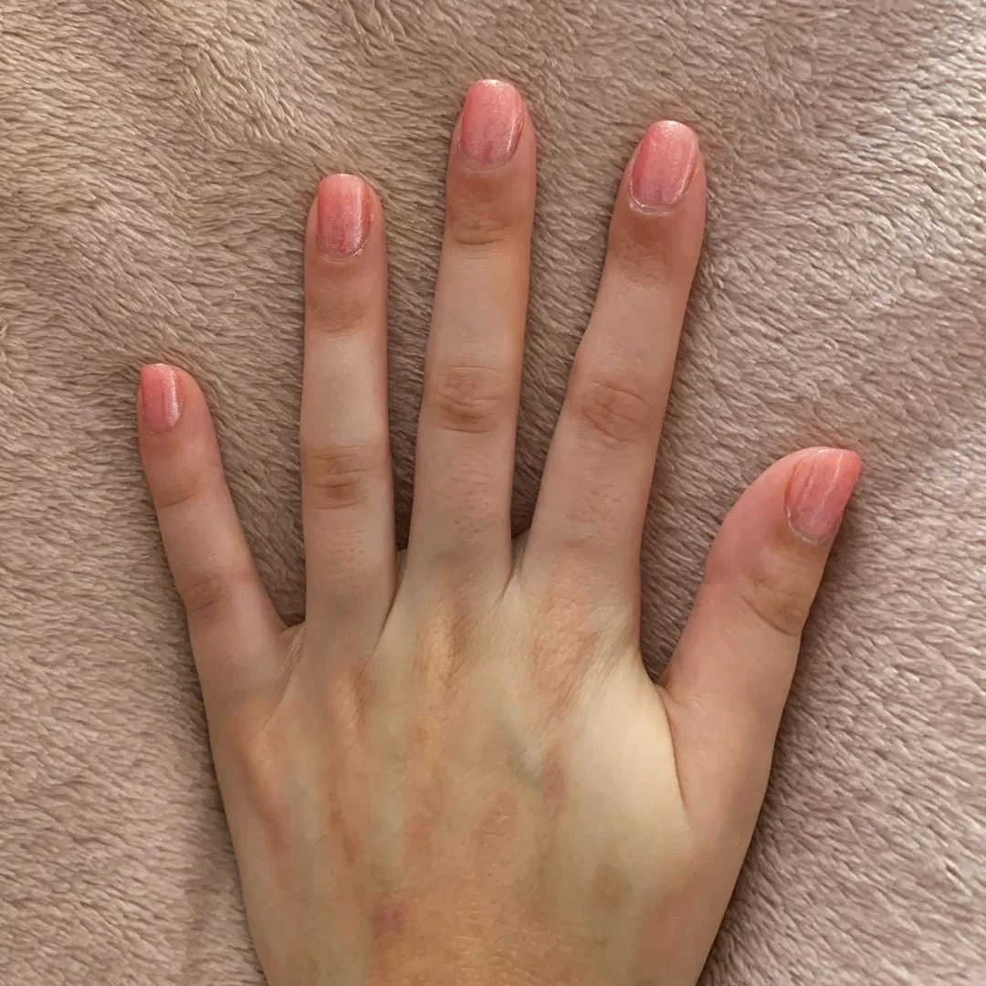 21 Soft Pink Nails With Pearl Details Fall 2026