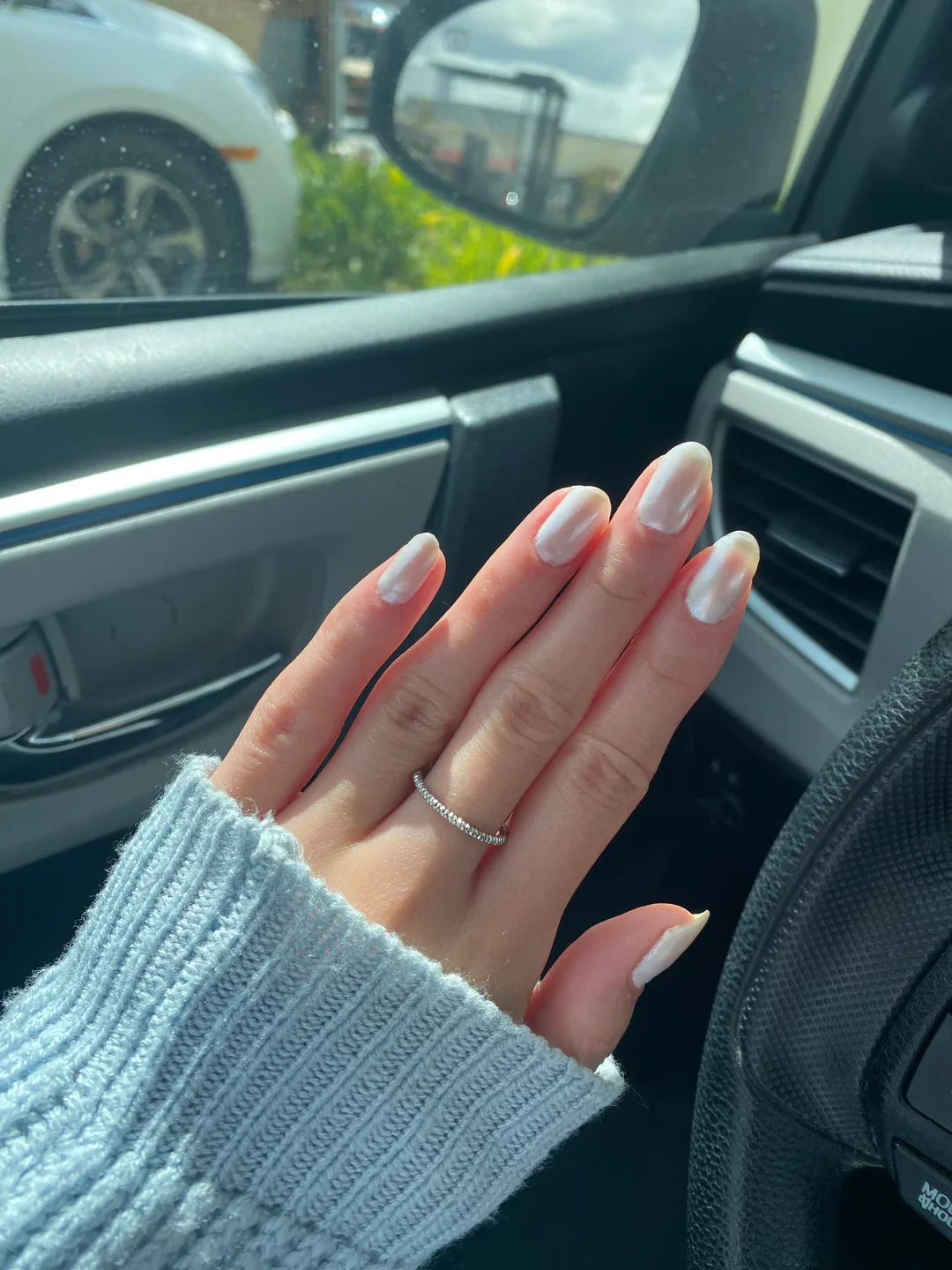 25 Glazed Donut Nails With Chrome Finish Effect