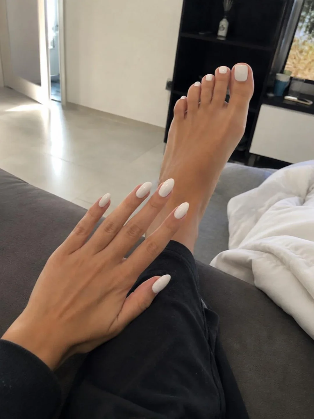 25 Milky White Nails For Minimal Chic Style