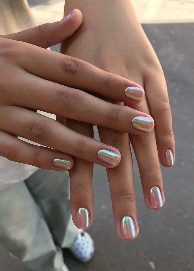 21 Soft Pink Nails With Pearl Details Fall 2026