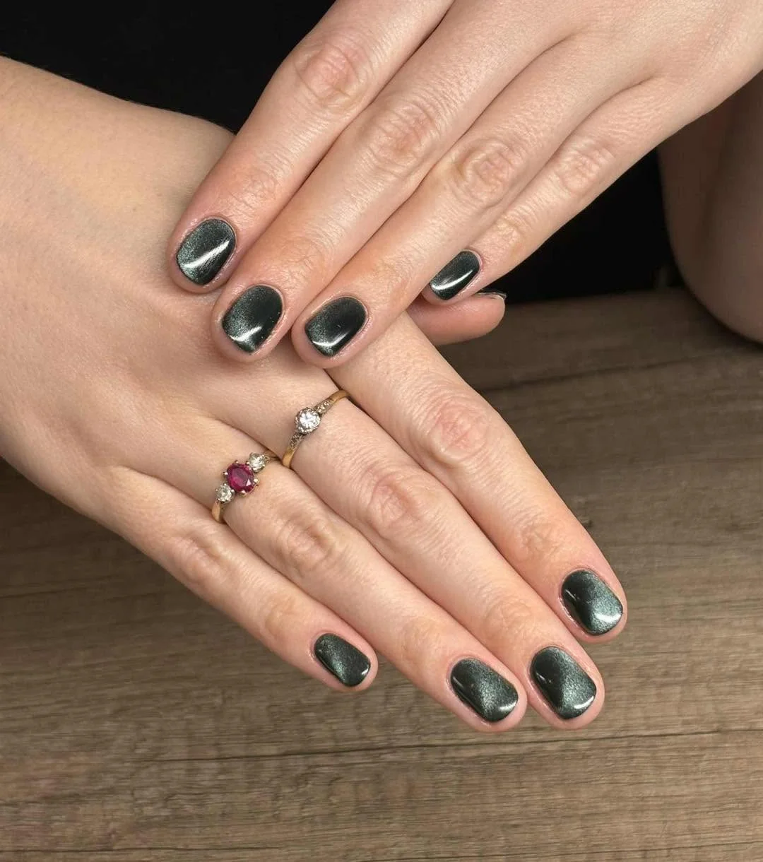 20 Short Glossy Gel Nails Inspiration Ideas