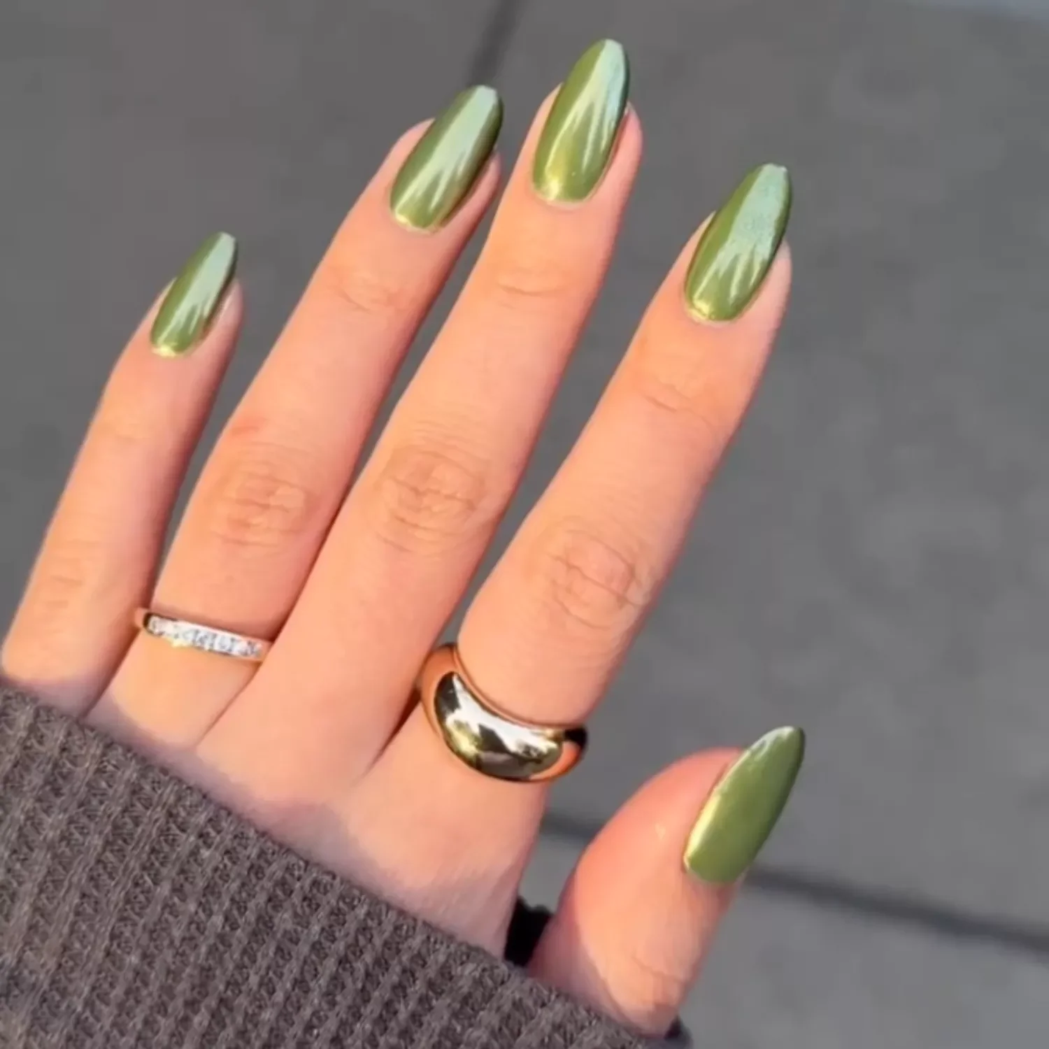 26 Olive Green Fall Nails 2026 Ideas for a Chic Autumn Manicure