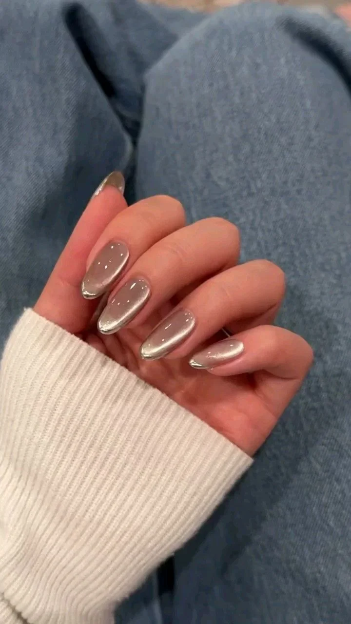 27 Chrome Cat Eye Fall Nails 2026 Ideas for a Chic Seasonal Manicure