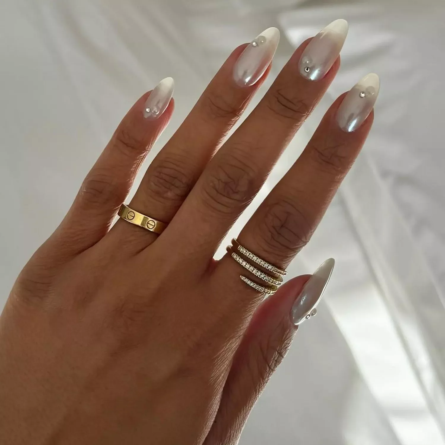 20 Milky White Nails With Shimmer Accents: Elegant 2026 Manicure Ideas