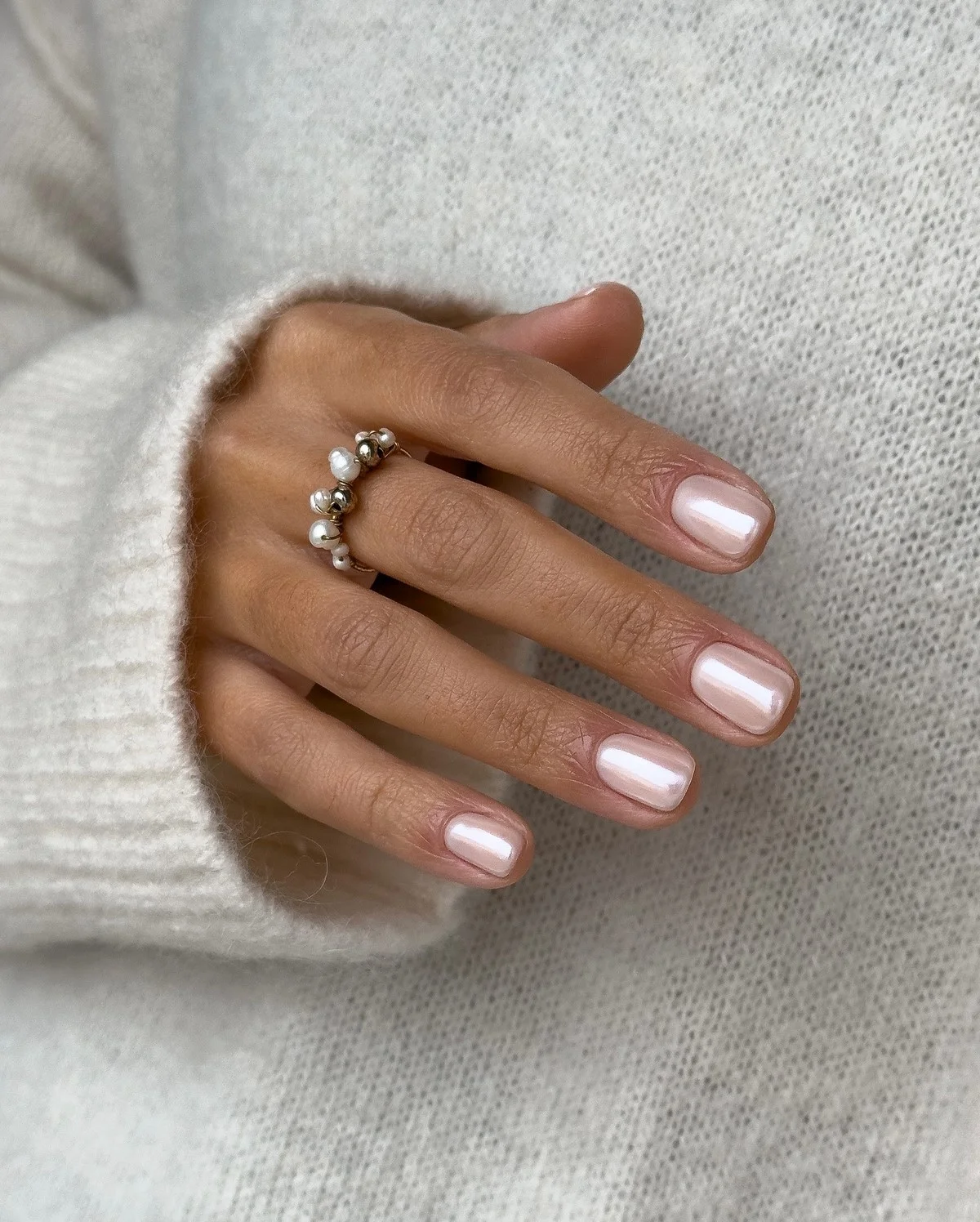 20 Short Glossy Gel Nails Inspiration Ideas