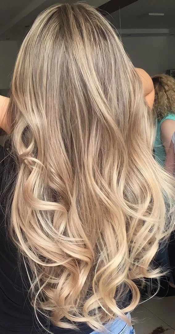 24 Warm Blonde Hair Color Ideas for a Soft, Radiant Look