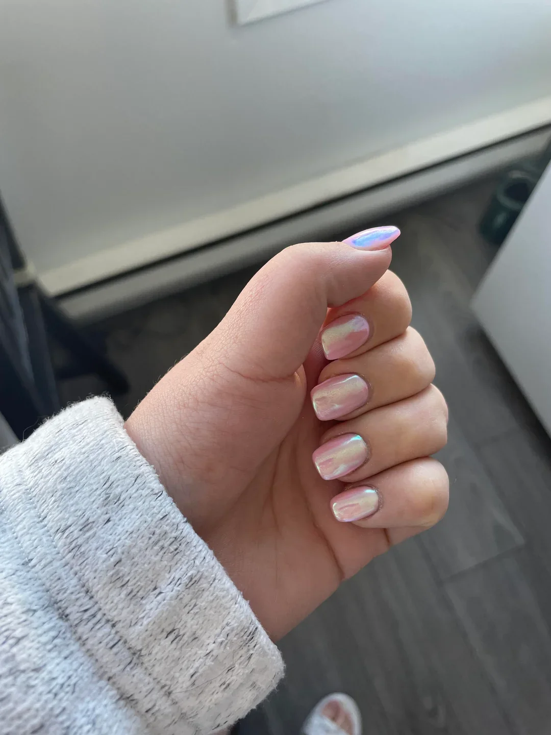 25 Glazed Donut Nails With Chrome Finish Effect