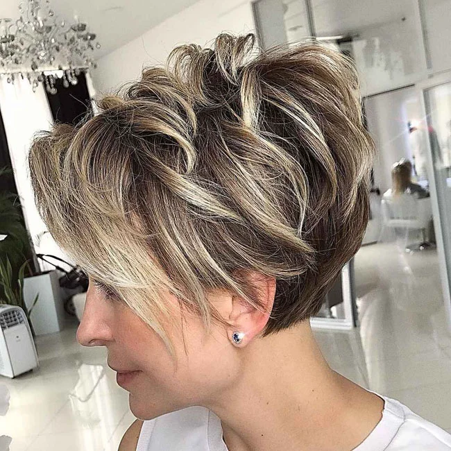 25 Fall 2026 Haircuts That Flatter Women 50+: Chic & Modern Ideas