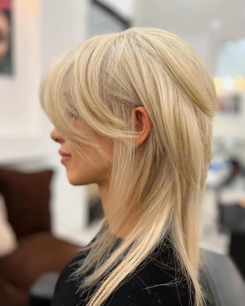 24 Easy Layered Haircuts For Women For Fall 2026