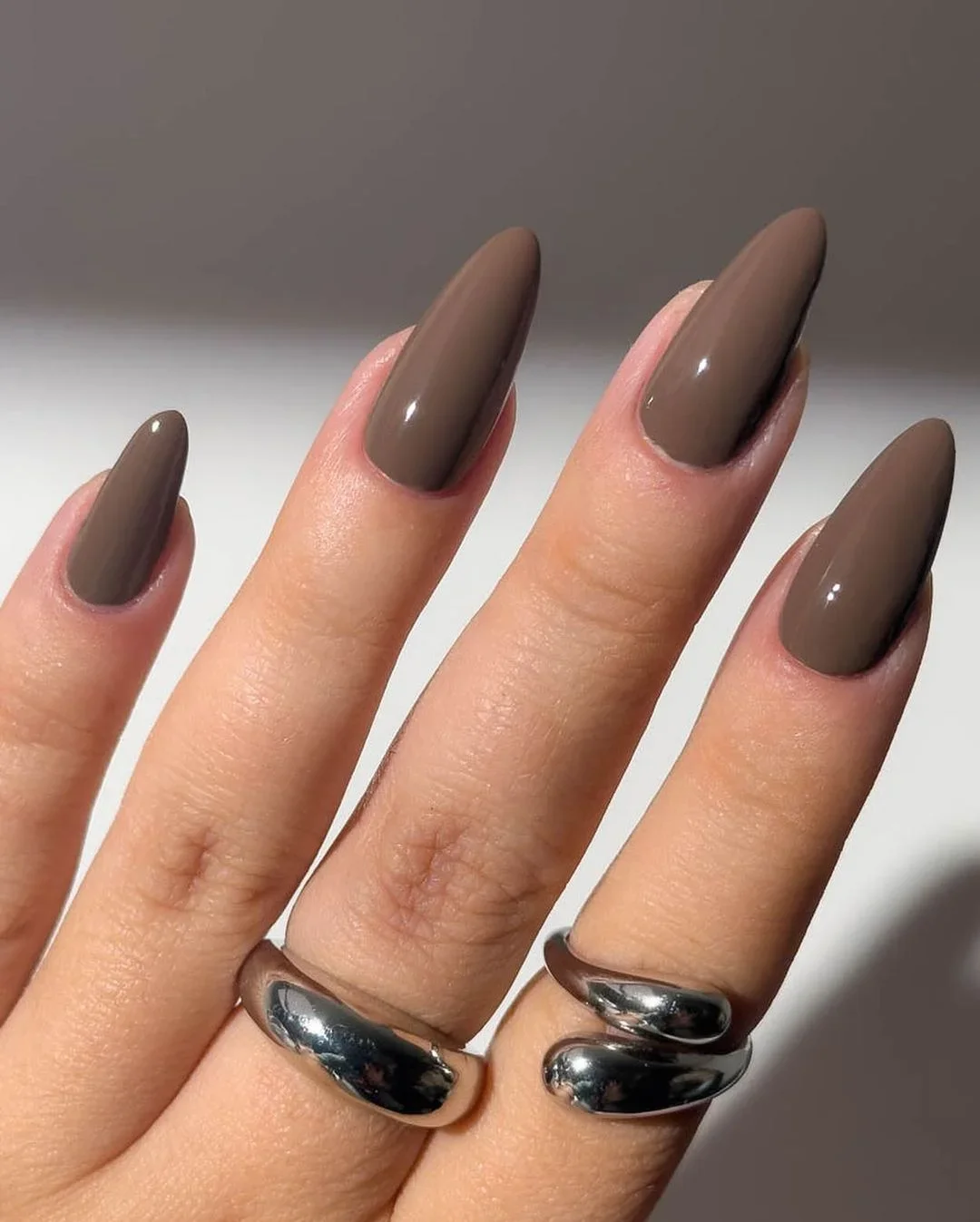 27 Beautiful Nail Colors For Every Skin Tone For Fall 2026