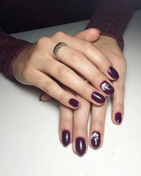 23 Trending Nail Colors And Designs For Fall 2026
