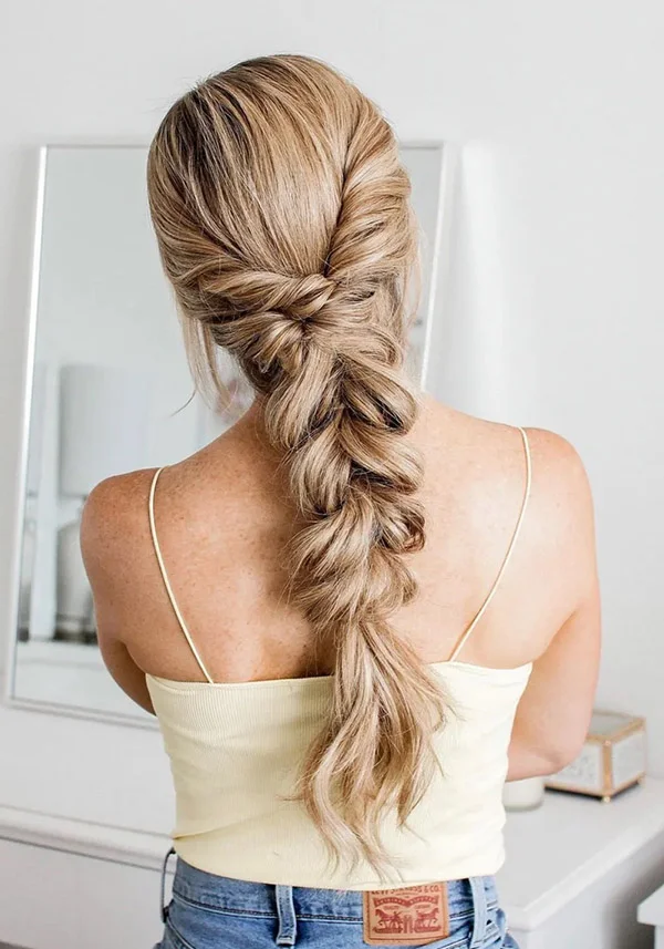 24 Best Fall Hairstyle for Long Hair in 2026: Trendy Long Hair Ideas for Autumn