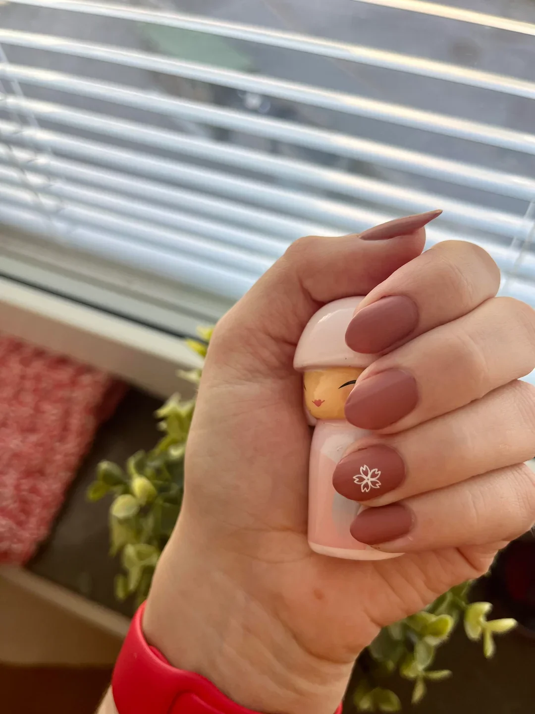 24 Cute Nail Ideas For Short Almond Nails For Fall 2026