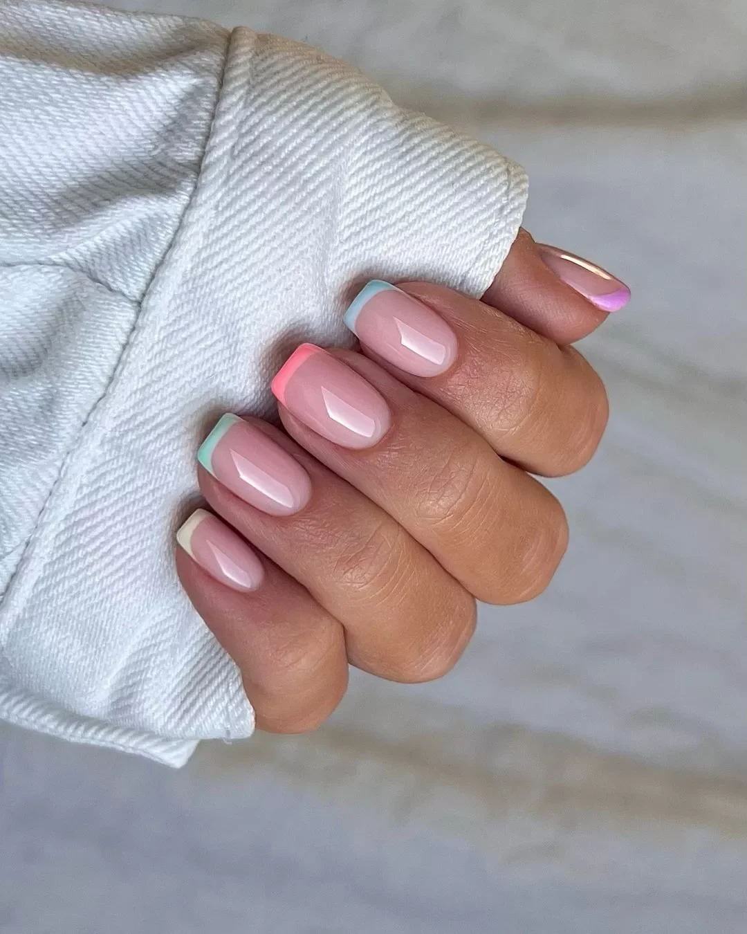 30 Modern Fall French Tips With Creative Nail Designs