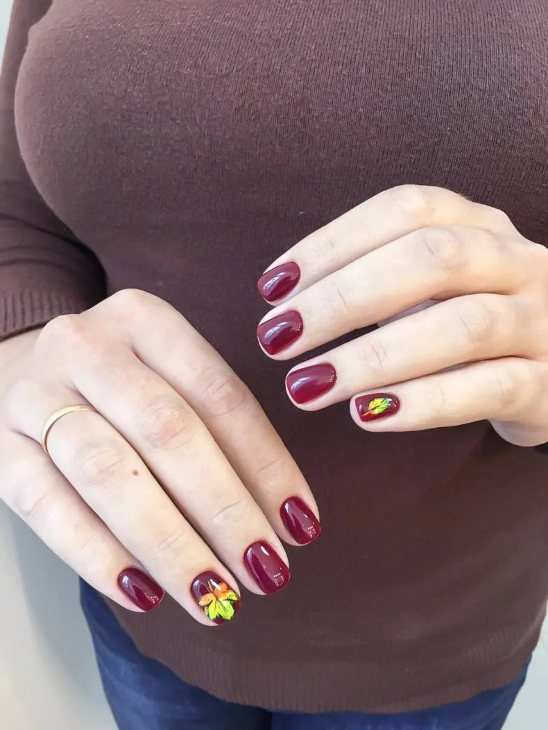 23 Trending Nail Colors And Designs For Fall 2026