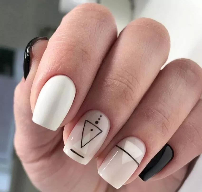 22 Classy Square Nails for Professional Women: Elegant Manicure Ideas