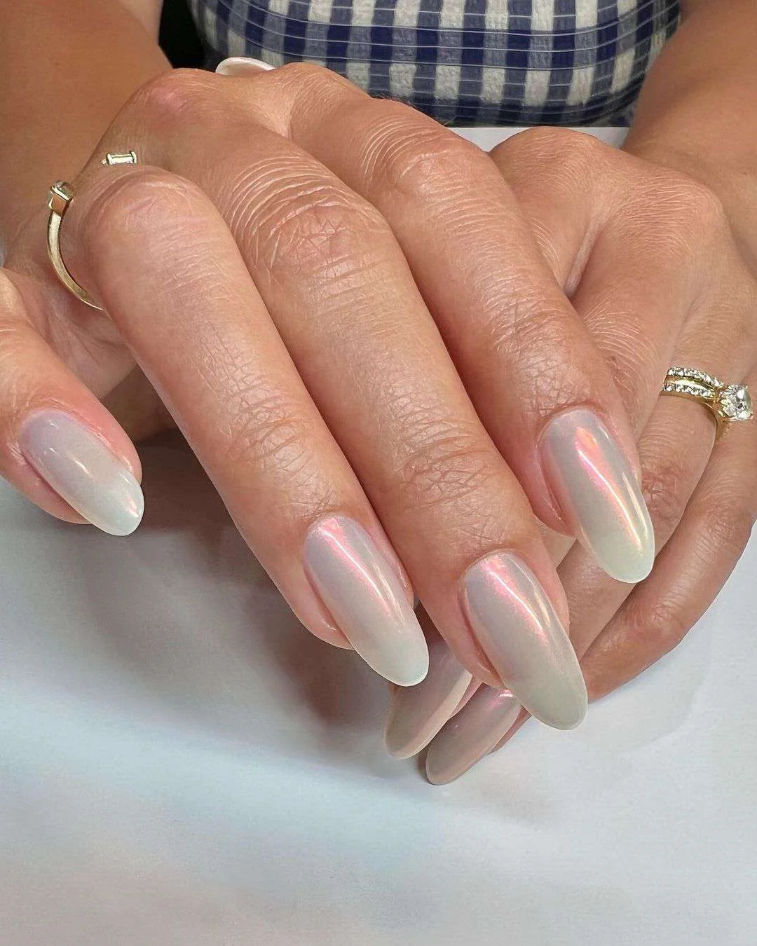 25 Glazed Donut Nails With Chrome Finish Effect