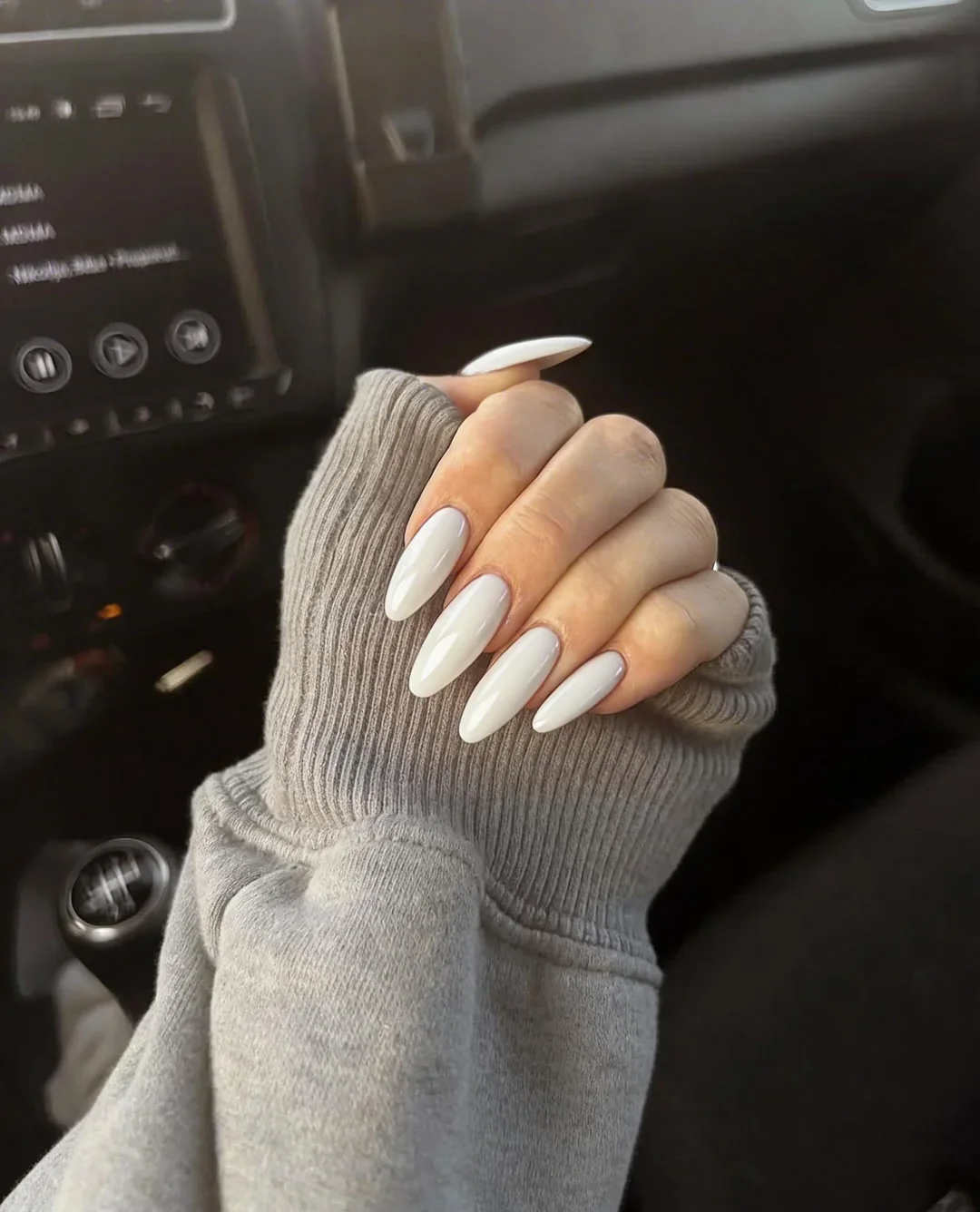 25 Milky White Nails For Minimal Chic Style