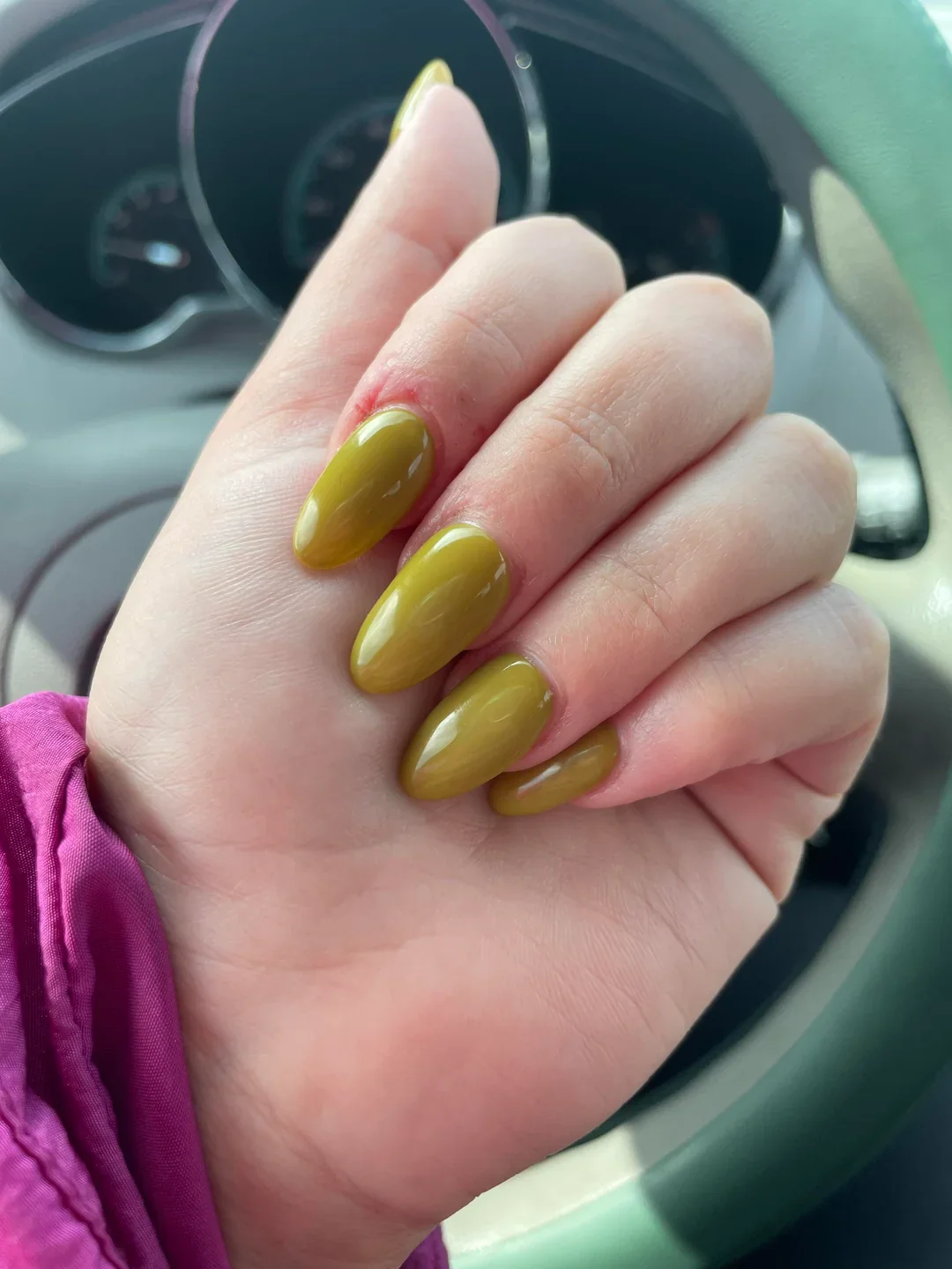 26 Olive Green Fall Nails 2026 Ideas for a Chic Autumn Manicure