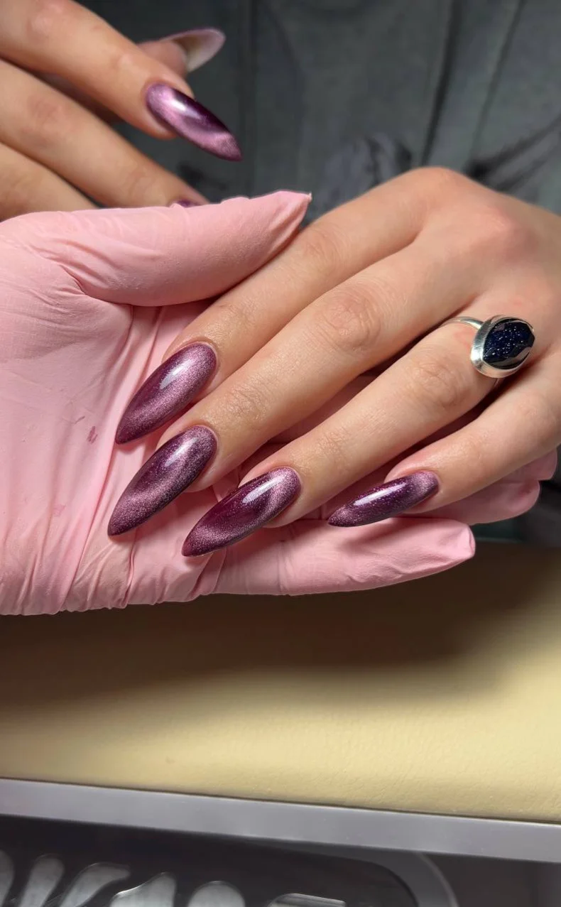 27 Chrome Cat Eye Fall Nails 2026 Ideas for a Chic Seasonal Manicure